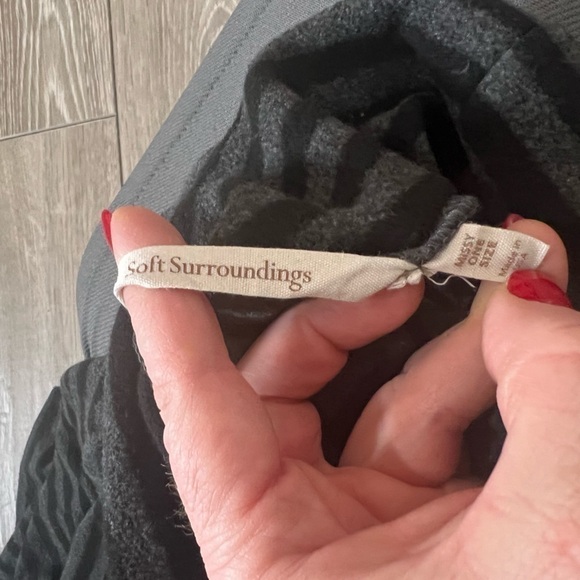 Soft Surroundings Presley Poncho Grey Black Stripes Asymmetrical One Size - Picture 5 of 6